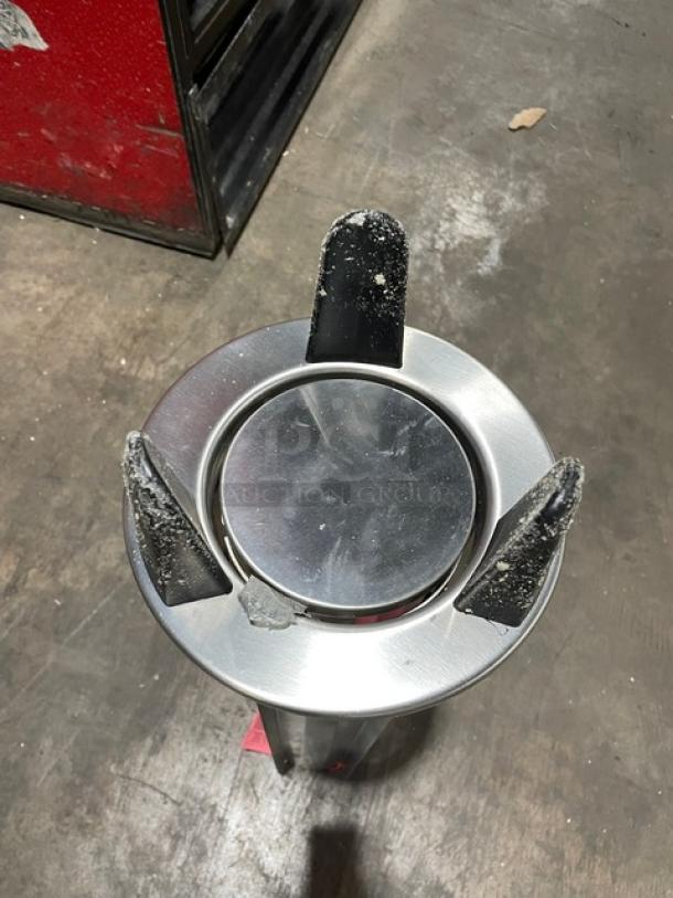 BRAND NEW! IN THE BOX! Lakeside Commercial Stainless Steel Open Drop-In Dish Lowerator/Dispenser! Accommodates Plates Up To 5"! Model: 4000! - Image 3 of 4