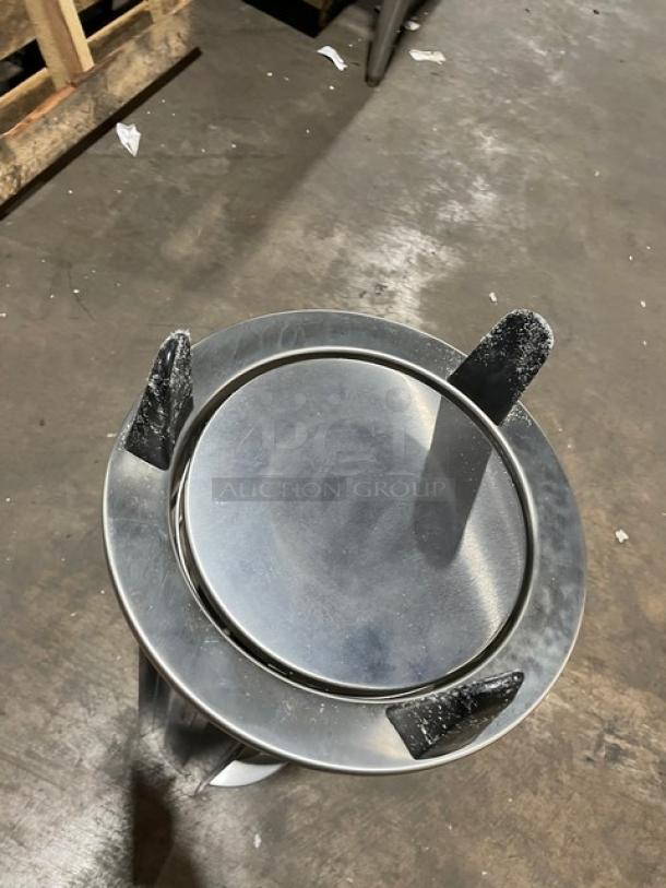 NEW! IN THE BOX! Lakeside Commercial Stainless Steel Open Drop-In Dish Lowerator/Dispenser! Accommodates 8.25" - 9.12" Plates! Model: 4009! - Image 3 of 5