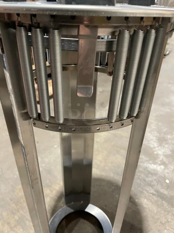 NEW! IN THE BOX! Lakeside Commercial Stainless Steel Open Drop-In Dish Lowerator/Dispenser! Accommodates 8.25" - 9.12" Plates! Model: 4009! - Image 4 of 5