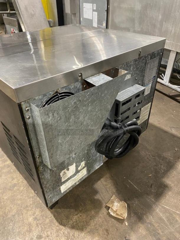 TurboChef Tornado Series Commercial Stainless Steel Electric Powered Countertop Rapid Cook Turbo Oven! With Digital Touch Controls! Model: NGCD6 SN: NGCD6D05118! 208-240V! On Legs! - Image 4 of 8