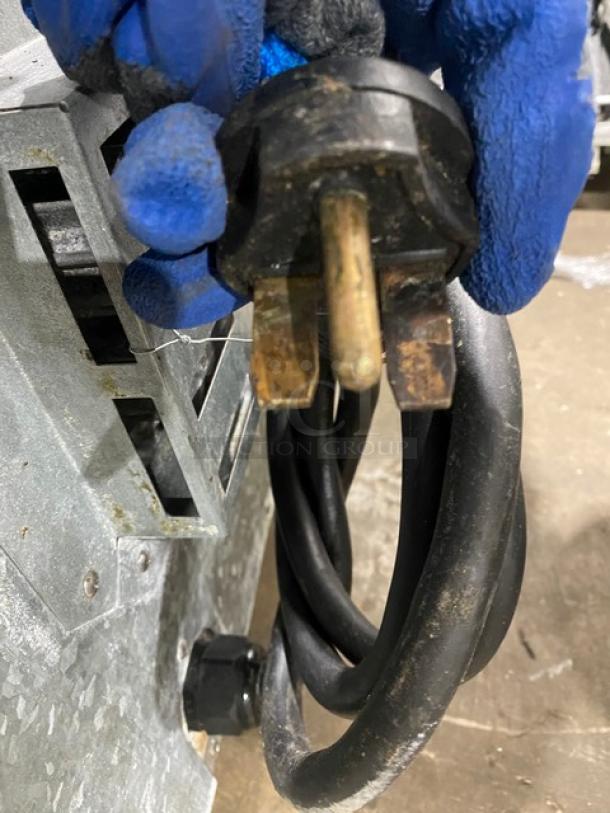 TurboChef Tornado Series Commercial Stainless Steel Electric Powered Countertop Rapid Cook Turbo Oven! With Digital Touch Controls! Model: NGCD6 SN: NGCD6D05118! 208-240V! On Legs! - Image 8 of 8