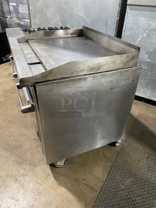 SWEET! Venancio USA Commercial Stainless Steel Natural Gas Powered 4 Burner Range/Flat Griddle Split Top & Double Oven Combo! With Wired Oven Rack! Model: R602ST-24B30G! On Casters! - Image 3 of 11