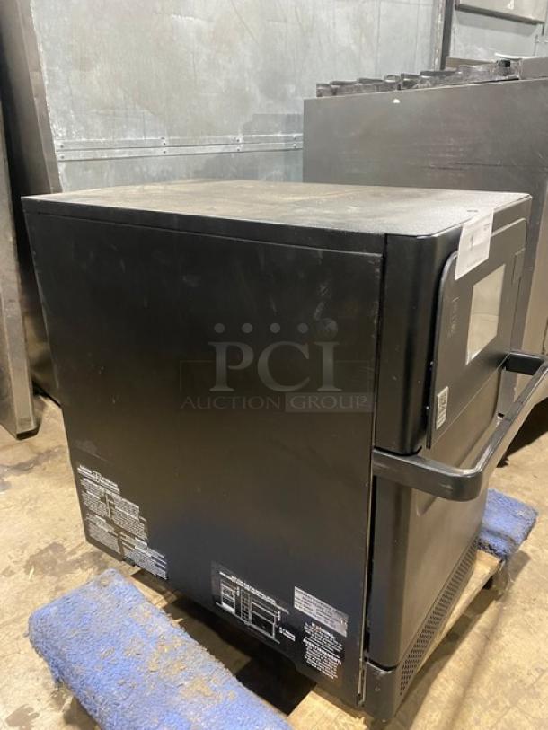 AMAZING! MerryChef! 2022 Late Model! Commercial Electric Powered Countertop Rapid Cook Turbo Oven! Model: Eikon E2S SN: 2208213090322! 208/240V 1 Phase! - Image 3 of 8