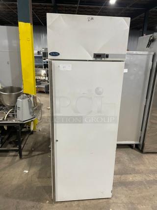 Norlake Commercial White Single Swing Door Reach In Freezer! With Poly Coated Wire Racks! Model: NSXF211WWW/8 SN: 04040822! 115/208-230V!