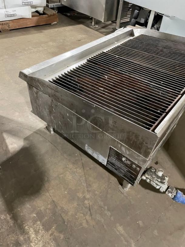 CPG Commercial Stainless Steel Natural Gas Powered Countertop Char Broiler! With Grooved Grates! With Back & Side Splash! Model: CBR36 SN: 1708002288! On Legs! - Image 4 of 9