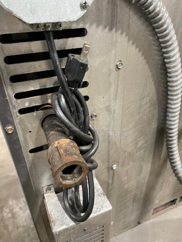 American Range Majestic Series Commercial Stainless Steel Natural Gas Powered Single Stack Convection Oven! With Wired Oven Racks! With Single Undershelf Base! On Legs! - Image 7 of 7