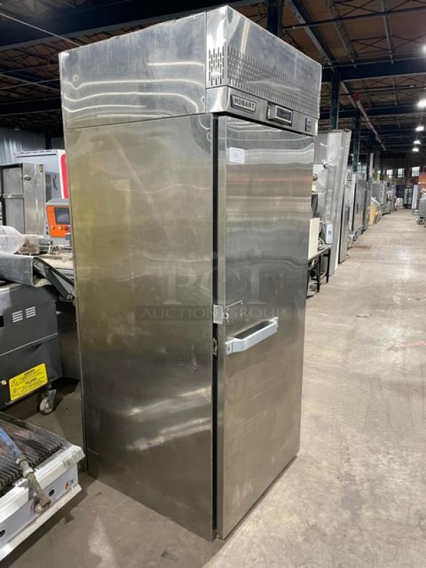Hobart Commercial Stainless Steel Solid Single Door Full Height Insulated Hot Food Storage Cabinet! Model: QESADH1 SN: 32-1068377! 120/208V 1 Phase! - Image 2 of 8