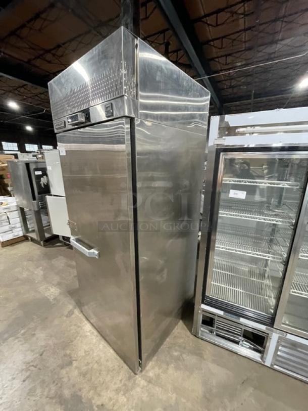 Hobart Commercial Stainless Steel Solid Single Door Full Height Insulated Hot Food Storage Cabinet! Model: QESADH1 SN: 32-1068377! 120/208V 1 Phase! - Image 3 of 8