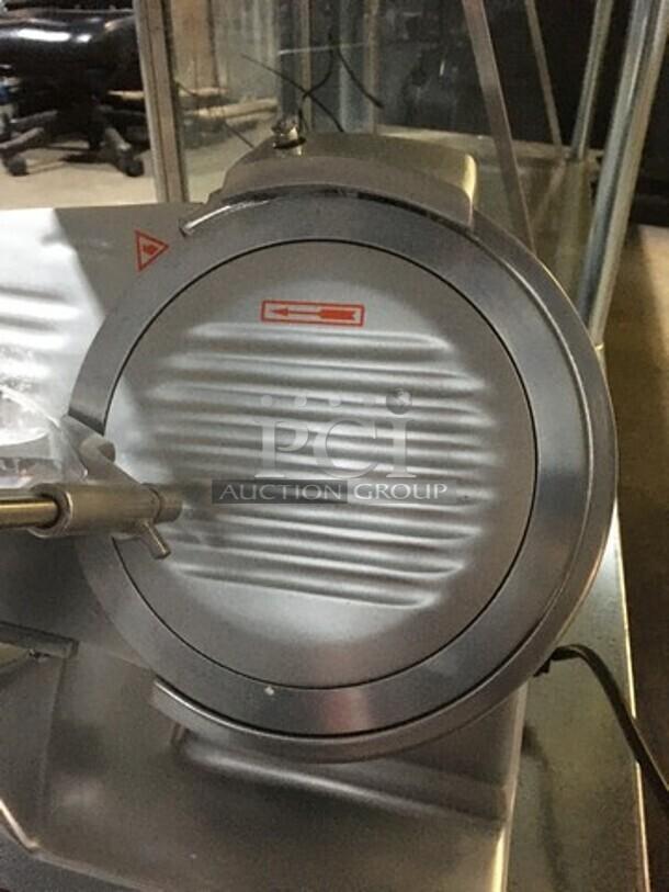BRAND NEW! IN THE BOX! USR Brands! 2024! Commercial Stainless Steel Electric Powered Countertop Deli Meat Slicer! With 10" Blade! Model: HBS-250L! 115V 1 Phase! - Image 4 of 6