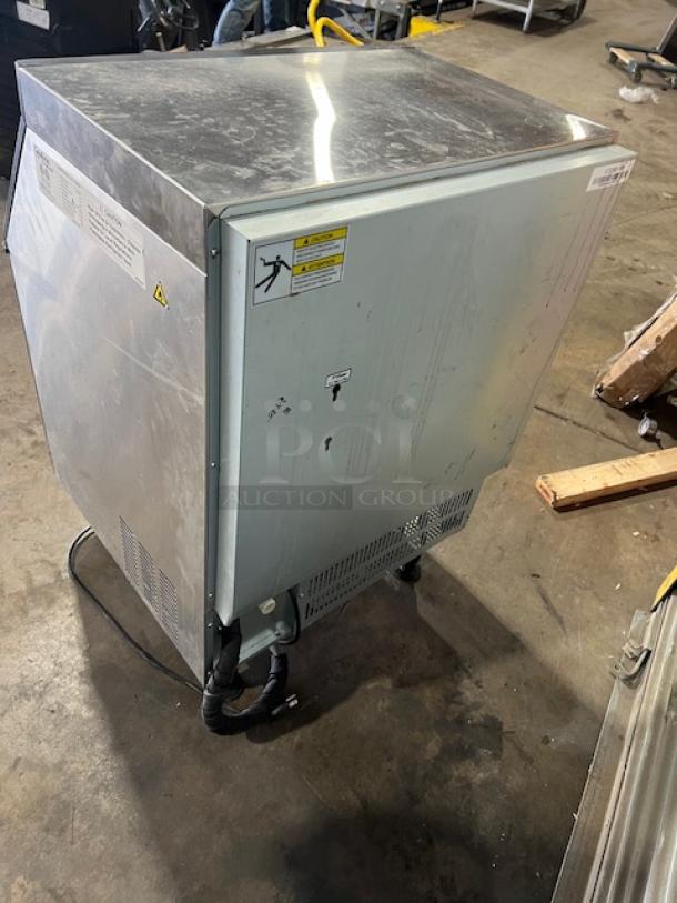 ColdLine! 2021 Late Model! Commercial Stainless Steel Undercounter Air-Cooled Half Cube Ice Making Machine/Ice Bin Combo! With Slide-Up Access Door! Model: ICE280-HA! 115V! On Legs! - Image 4 of 7