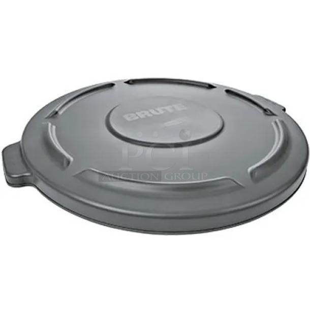 BRAND NEW! Rubbermaid Brute Series Commercial Heavy-Duty 55 Gal. Round Gray Trash Can Lid/Top! With Snap Lock & Built-In Handles! Model: FG265400GRAY! 4X Your Bid! - Image 1 of 1