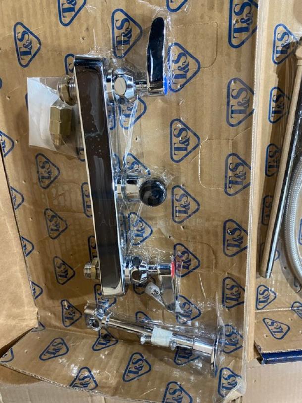 BRAND NEW! IN THE BOX! T&S Brass Commercial 34.12" High Wall Mounted DuraPull Pre-Rinse Faucet! With Spray Valve & 30" Hose! Model: B-5125-CR-B8P! - Image 5 of 6