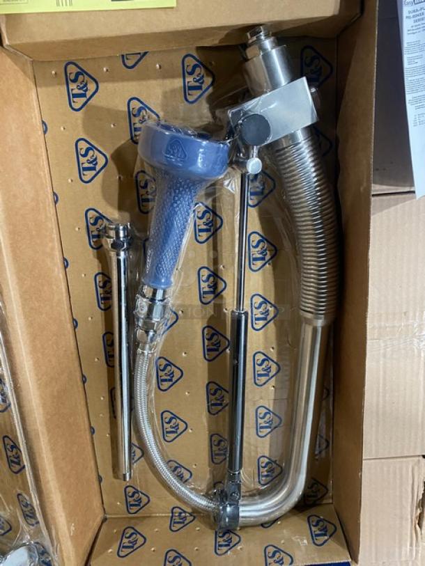 BRAND NEW! IN THE BOX! T&S Brass Commercial 34.12" High Wall Mounted DuraPull Pre-Rinse Faucet! With Spray Valve & 30" Hose! Model: B-5125-CR-B8P! - Image 4 of 6