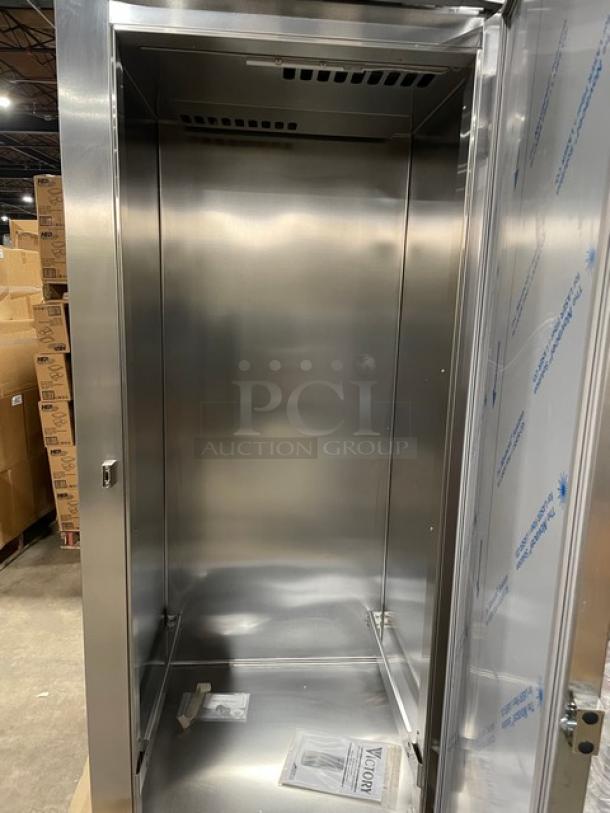 BRAND NEW! Victory UltraSpec Series Commercial Stainless Steel Solid Single Door Self-Contained Extra High Roll-In Refrigerator! With LED Lighting! With Stainless Steel Breakers & Ramp! With Touch Point™ Electronic Temperature Control/Indicator! Model: RIS-1D-S1-XH-HC SN: 14711986! 115V 1 Phase! - Image 5 of 12