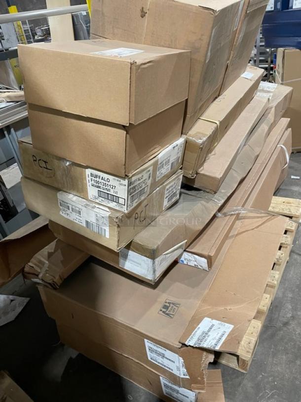 NEW! MIXED PALLET! Cambro Camshelving Series Commercial Speckled Gray 24" x 48" x 75" Premium 4-Tier Modular Shelving System! Model: CPMU244875V4480! With Metro Commercial Chrome 18'' x 42'' Erecta Wire Shelf! Model: 1842C! With Metro Commercial Super Erecta 5" Polyurethane Tread Brake Stem Casters! Without The Bumpers! Model: 5MPB-NB! With Metro Commercial Chrome 24'' x 60'' Erecta Wire Shelf! With Cal-Mil Commercial Clear 12" x 16" x 12.5" Classic Front Slanted Food Bins! With Tuxton CLA Series Commercial 7.5" Round Custom Plates! With Commercial Stainless Steel Double Over Shelves! Model: OS68T! & More! ALL NEW IN THE BOX! 18X Your Bid! - Image 4 of 9