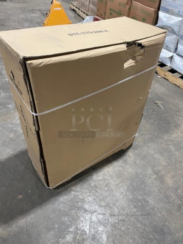 NEW! IN THE BOX! Advance Tabco Commercial Stainless Steel Heavy-Duty Clean Straight Design 24" Right Side Dishtable! With Back Splash! Model: DTC-S70-24R-X! - Image 3 of 8