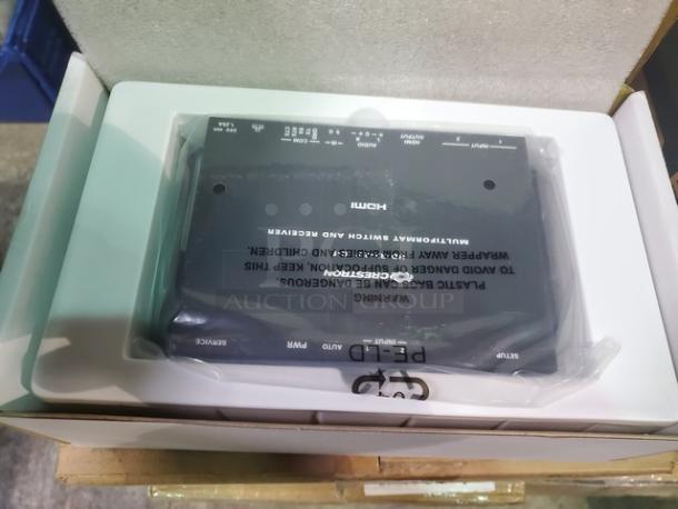 Crestron HD-RX-201-C-E DM Lite – HDMI® over CATx Receiver, Room Controller, 2x1 Auto-Switcher, HD Scaler, Surface Mount - Image 3 of 3