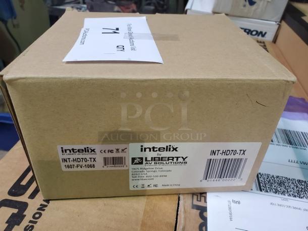 Intelix HDMI Slim 70M, POH, IR and Control HDBaseT Extender - Transmitter HDMI extender-transmitter, 1080p, multichannel audio up to 70m. 3D, 4k x 2k (UHD) signals up to 40m. - Image 3 of 3