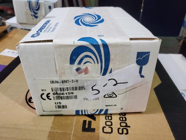 Crestron CBLRA-BRKT-3-H Horizontal Mounting Option for up to 3 CBLR Cable Retractors - Image 2 of 2