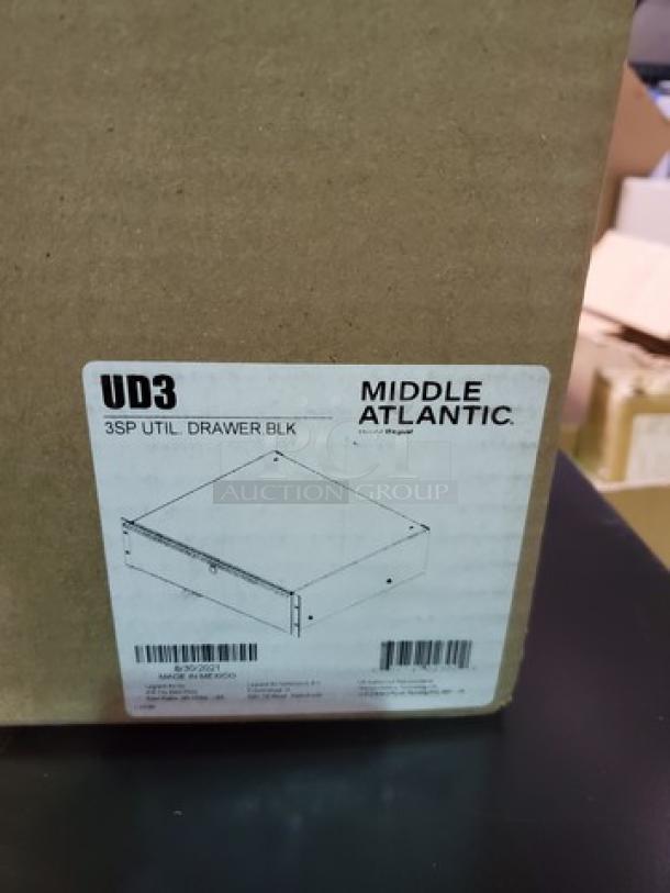 Middle Atlantic UD3 3-Space Rack Drawer - Image 3 of 3