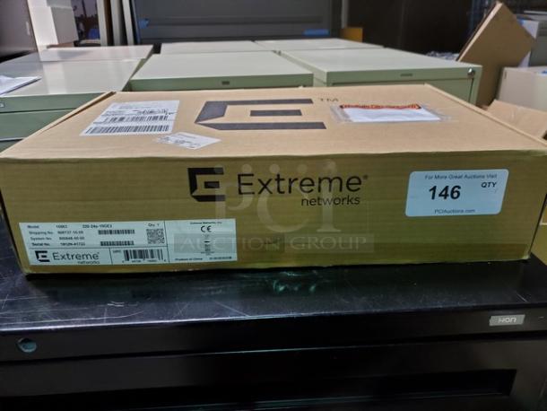 Extreme Networks ExtremeSwitching 220 Series 220-24p-10GE2 - switch - 24 ports - managed - rack-mountable - Image 2 of 2