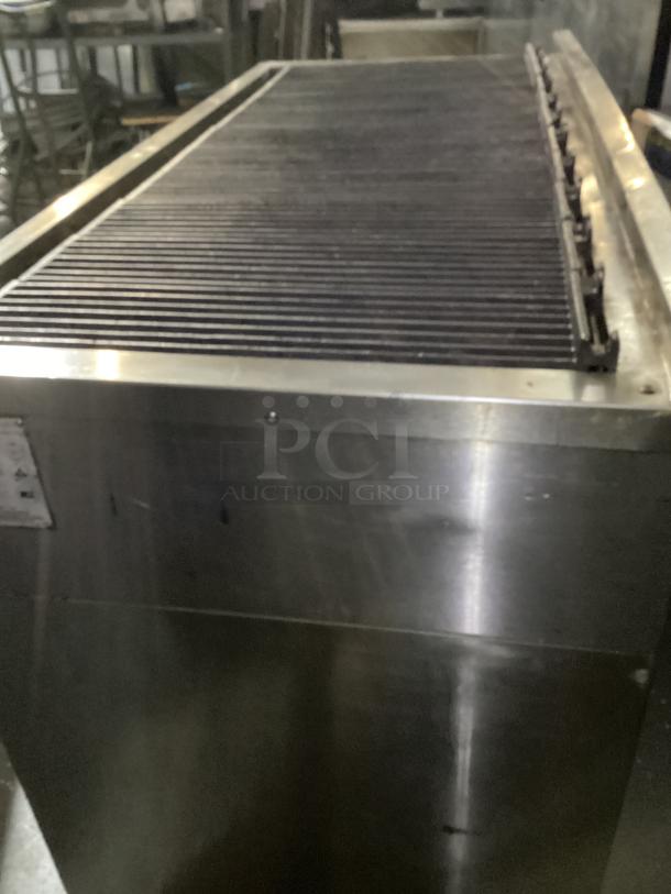 Scratch and Dent! Like New! Vulcan Natural Gas 11-Burner Charbroiler on Castors 
Model# VCCB60
60 x 27 x 38-1/2 - Image 4 of 7