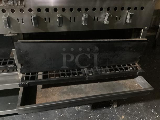 Scratch and Dent! Like New! Vulcan Natural Gas 11-Burner Charbroiler on Castors 
Model# VCCB60
60 x 27 x 38-1/2 - Image 7 of 7