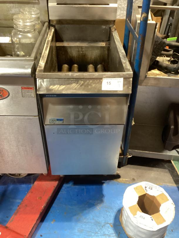 Pitco Frialator Natural Gas
Model# 14BA
16 x 31 x 57 - Image 3 of 3