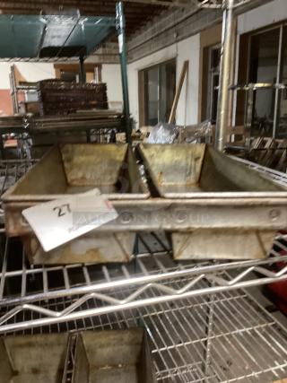 Vintage 2-Strap Bread/Loaf Pan 
10-½ x 23-1/2 x 2-1/2
