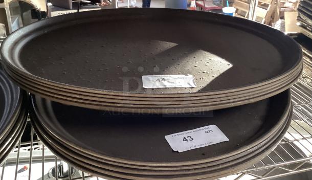Waitress Trays 
26-3/4 x 22
Qty 5
Your Bid x 5 - Image 1 of 1