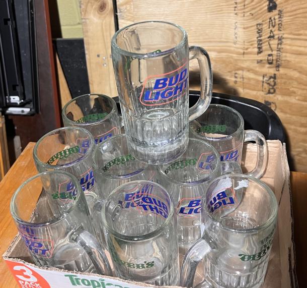 Bud Light Glass Mugs 
Qty 10 
Your Bid x 10 - Image 1 of 2