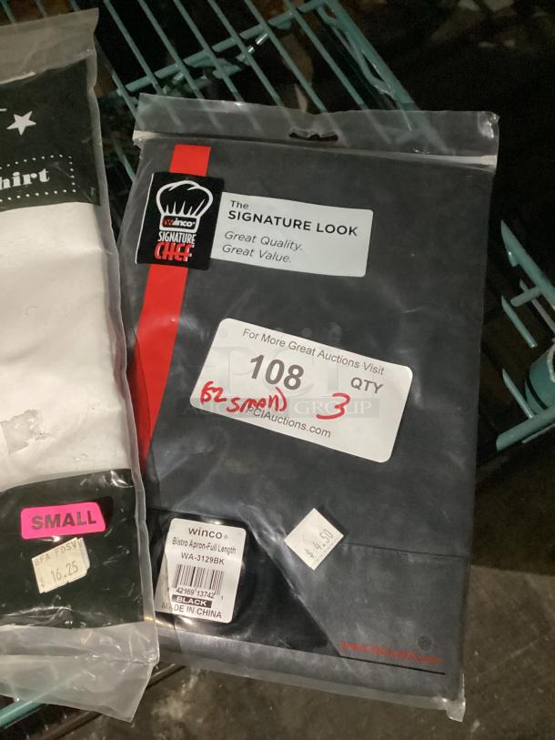 Professional Chefs Coat, Cook Shirt and Apron. Size Small. 
Qty 3 
Your Bid x 3 - Image 4 of 4