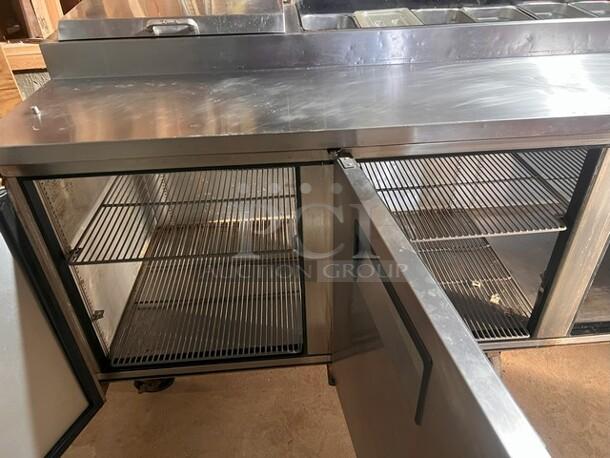 True 93" Pizza Prep Table W/Refrigerated Base on Casters, 115v, Stainless Steel, Missing Center Top Lid and Cutting Board. Very Clean, NOT TESTED 
 Model TPP-93 - Image 4 of 6
