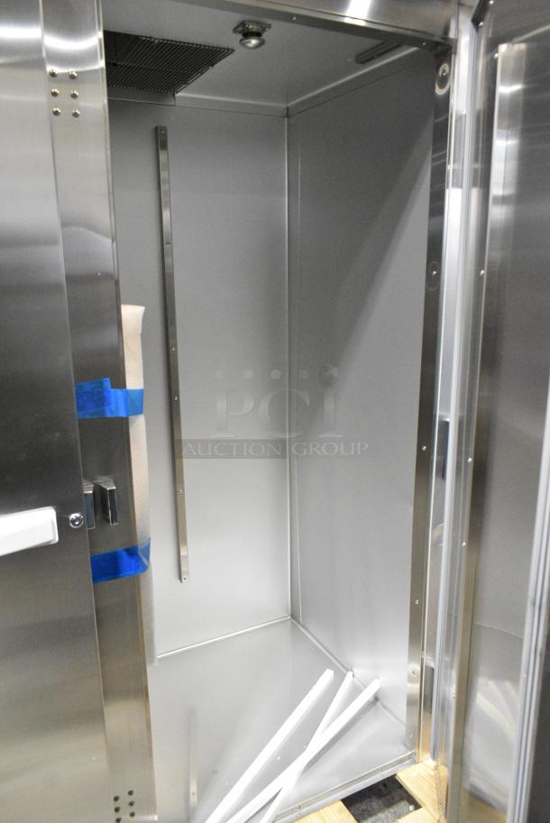BRAND NEW SCRATCH AND DENT! 2024 True STG2HRI-2S Stainless Steel Commercial 2 Door Roll In Insulated Heated Holding Cabinet. 115/208-230 Volts, 1 Phase. - Image 4 of 5
