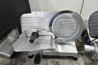 Globe C12 Stainless Steel Commercial Countertop Meat Slicer. 115 Volts, 1 Phase. Tested and Working!