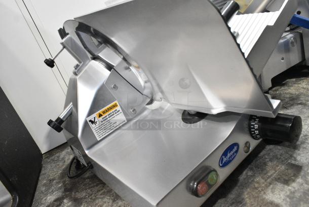 Globe C12 Stainless Steel Commercial Countertop Meat Slicer. 115 Volts, 1 Phase. Tested and Working! - Image 6 of 8