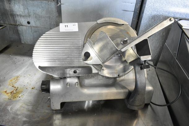 Berkel Stainless Steel Commercial Countertop Meat Slicer w/ Blade Sharpener. 120 Volts, 1 Phase. Tested and Working! - Image 1 of 7