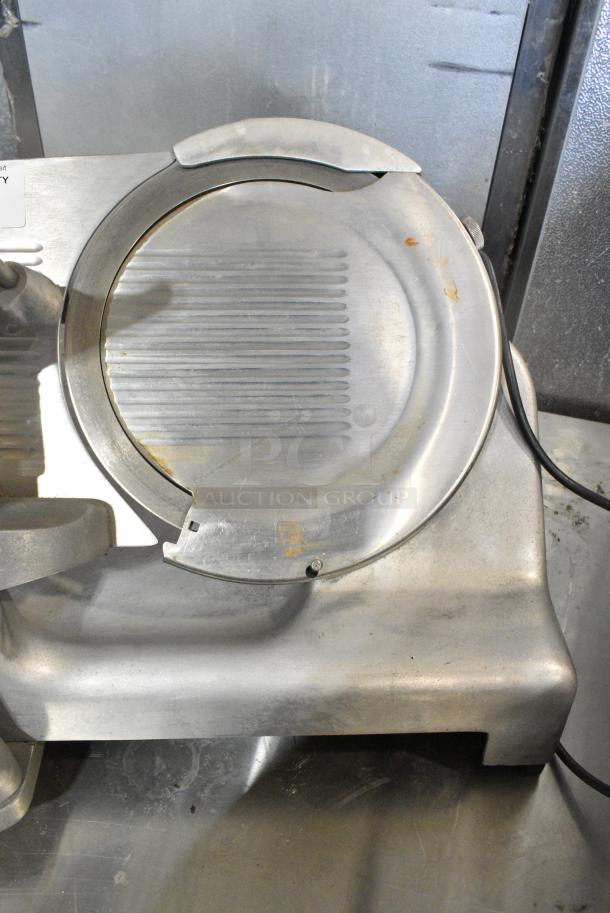 Berkel Stainless Steel Commercial Countertop Meat Slicer w/ Blade Sharpener. 120 Volts, 1 Phase. Tested and Working! - Image 3 of 7