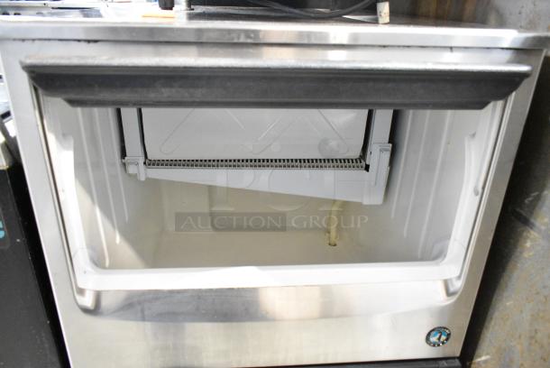 Hoshizaki KM-151BAH Stainless Steel Commercial Self Contained Ice Machine. 115 Volts, 1 Phase. - Image 3 of 7