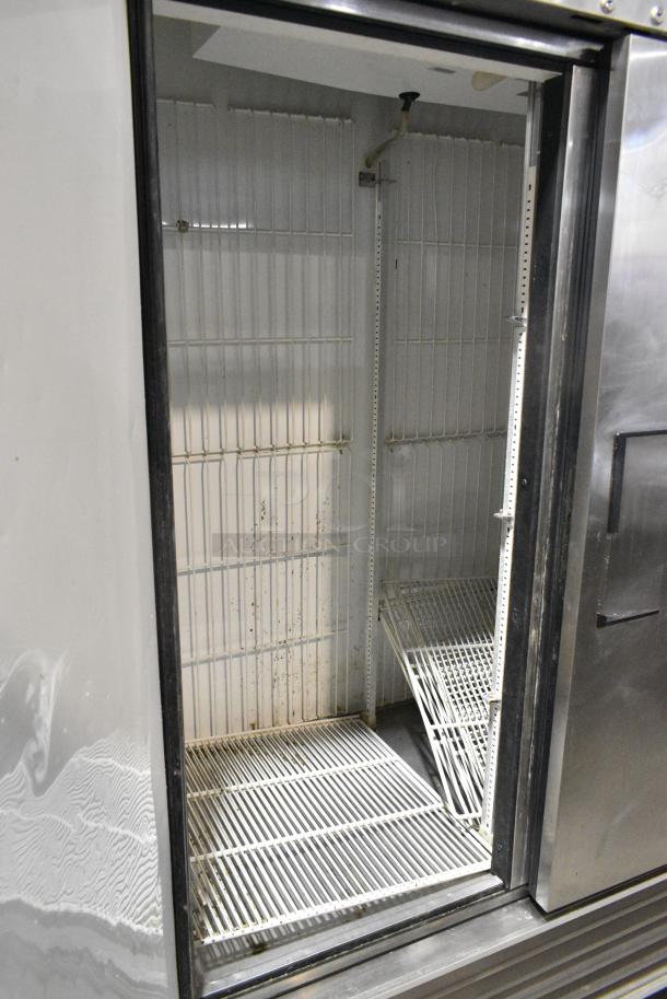 True T-49F Stainless Steel Commercial 2 Door Reach In Freezer w/ Poly Coated Racks on Commercial Casters. 115 Volts, 1 Phase. Tested and Working! - Image 4 of 6