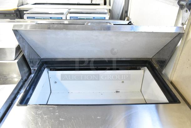 True TSSU-27-08 Stainless Steel Commercial Sandwich Salad Prep Table Bain Marie Mega Top on Commercial Casters. 115 Volts, 1 Phase. Tested and Working! - Image 5 of 7