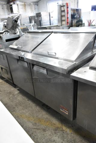 North American ASP60-24 Stainless Steel Commercial Sandwich Salad Prep Table Bain Marie Mega Top on Commercial Casters. 115 Volts, 1 Phase. Tested and Working!