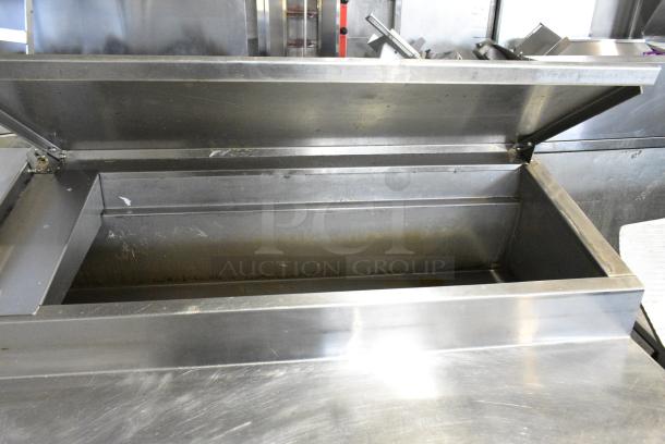 Randell Stainless Steel Commercial Pizza Prep Table on Commercial Casters. 115 Volts, 1 Phase. Tested and Powers On But Does Not Get Cold - Image 6 of 15