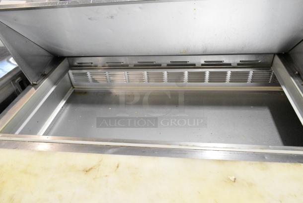 Beverage Air SP72-30M Stainless Steel Commercial Sandwich Salad Prep Table Bain Marie Mega Top on Commercial Casters. 115 Volts, 1 Phase. Tested and Working! - Image 5 of 10