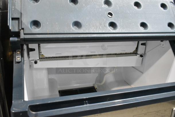 2019 Blue Air Stainless Steel Commercial Self Contained Ice Machine. - Image 4 of 6