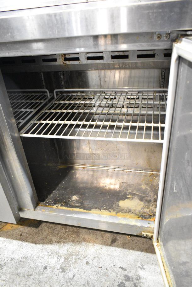 Avantco 178SCL3 Stainless Steel Commercial Sandwich Salad Prep Table Bain Marie Mega Top on Commercial Casters. 115 Volts, 1 Phase. Tested and Working! - Image 7 of 10