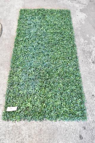 Fake Foliage Style Rug