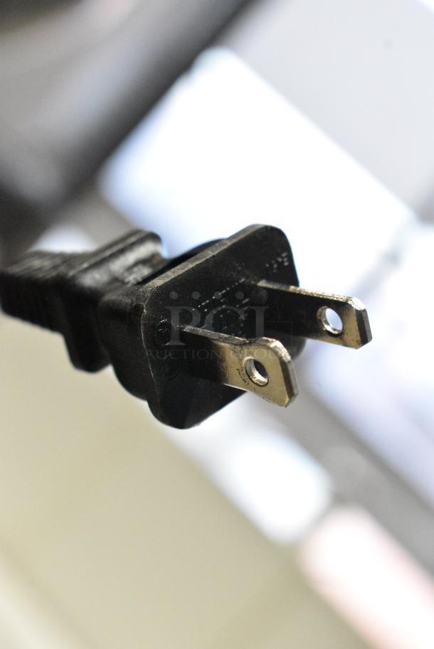 Vizio D40f-J09 40" Television. 120 Volts, 1 Phase. Buyer Must Pick Up - We Will Not Ship This Item. - Image 3 of 4