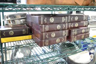 18 Various Books/Magazines Including The National Geographic Magazine. 18 Times Your Bid!