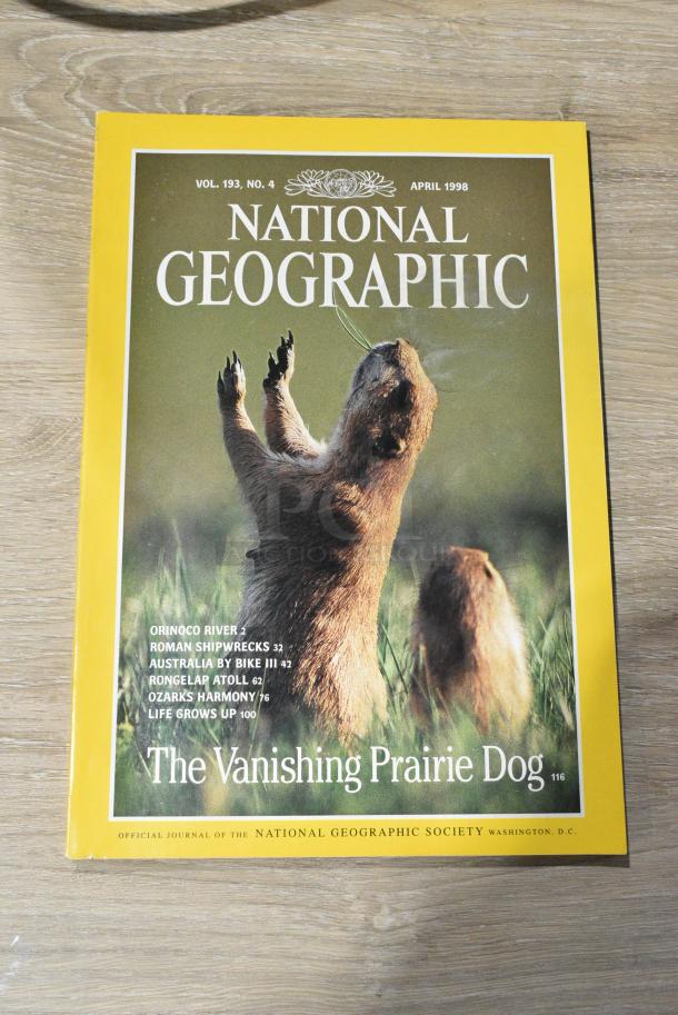 18 Various Books/Magazines Including The National Geographic Magazine. 18 Times Your Bid! - Image 8 of 9